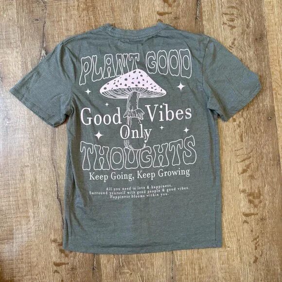 Good Vibes Only Mushroom Graphic Tee - Picture 1 of 5